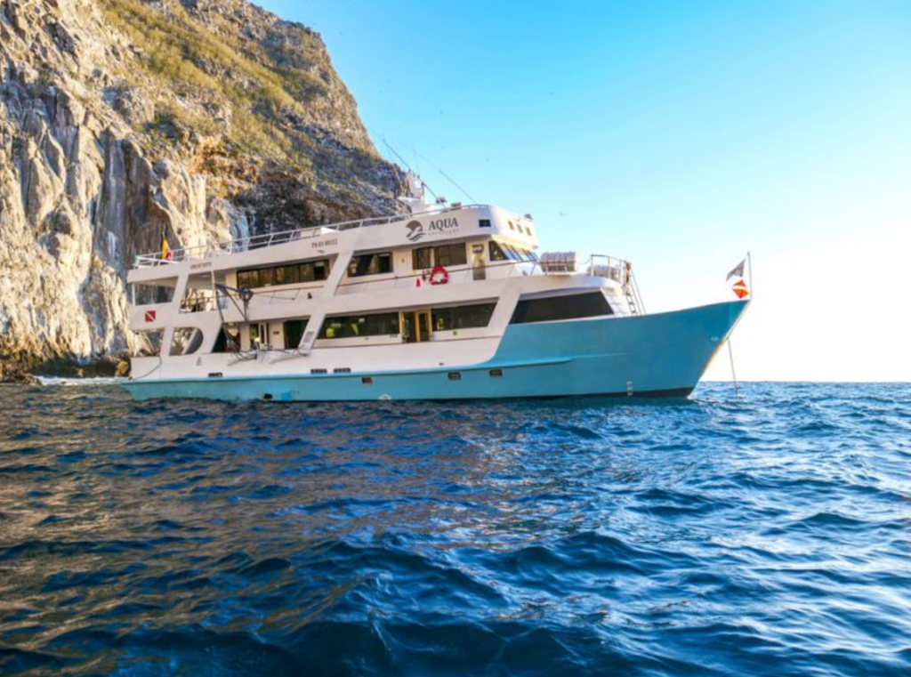 bateau extérieur